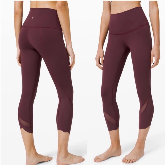 lululemon athletica Pants - NWOT Lululemon Wunder Under Roll Down Crop Legging